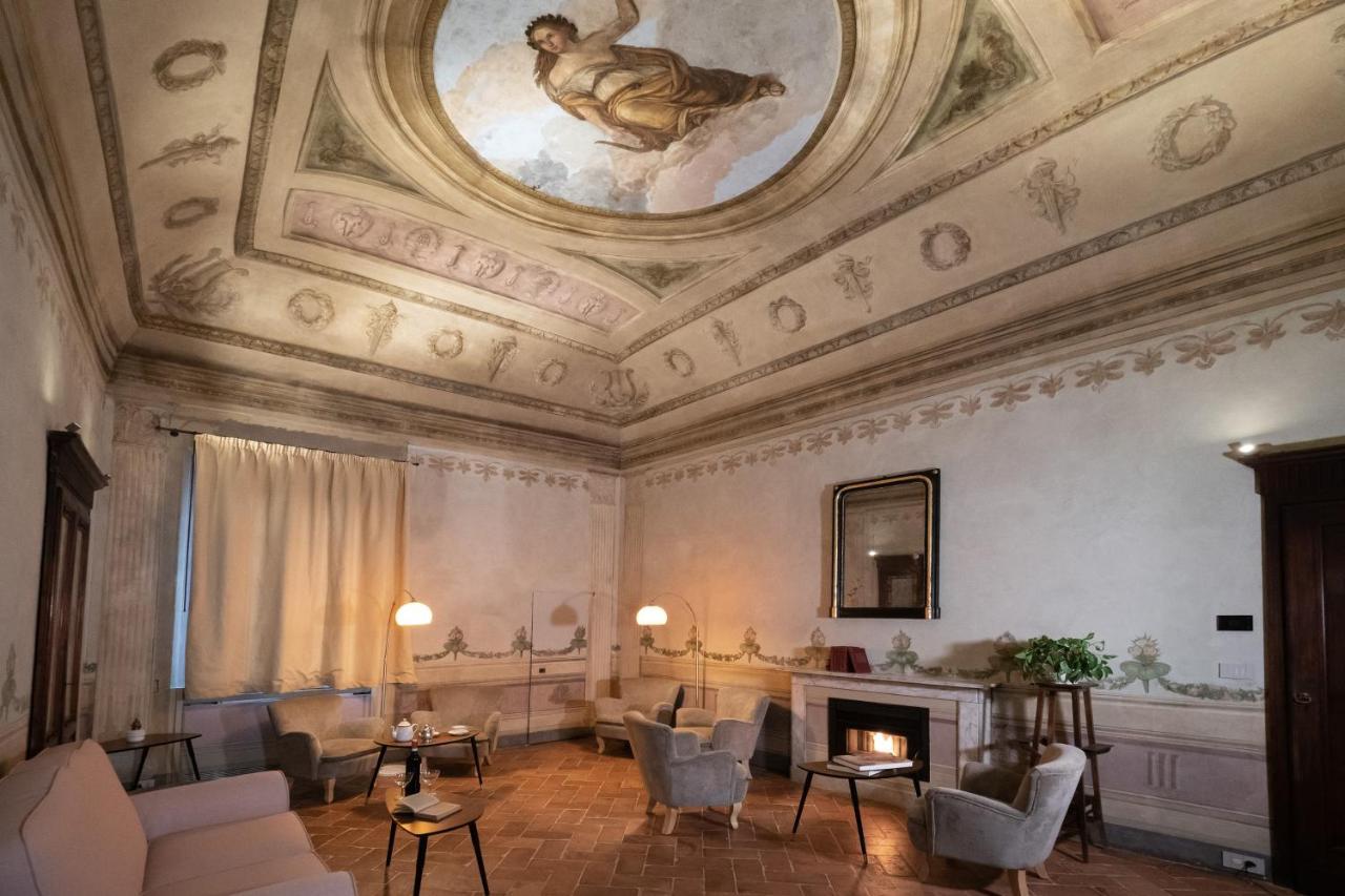 Delcorto Suites Montepulciano Stazione Екстериор снимка