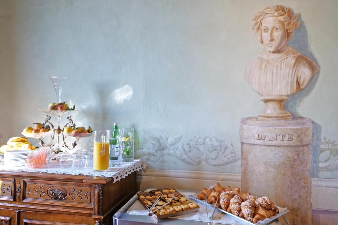 Delcorto Suites Montepulciano Stazione Екстериор снимка