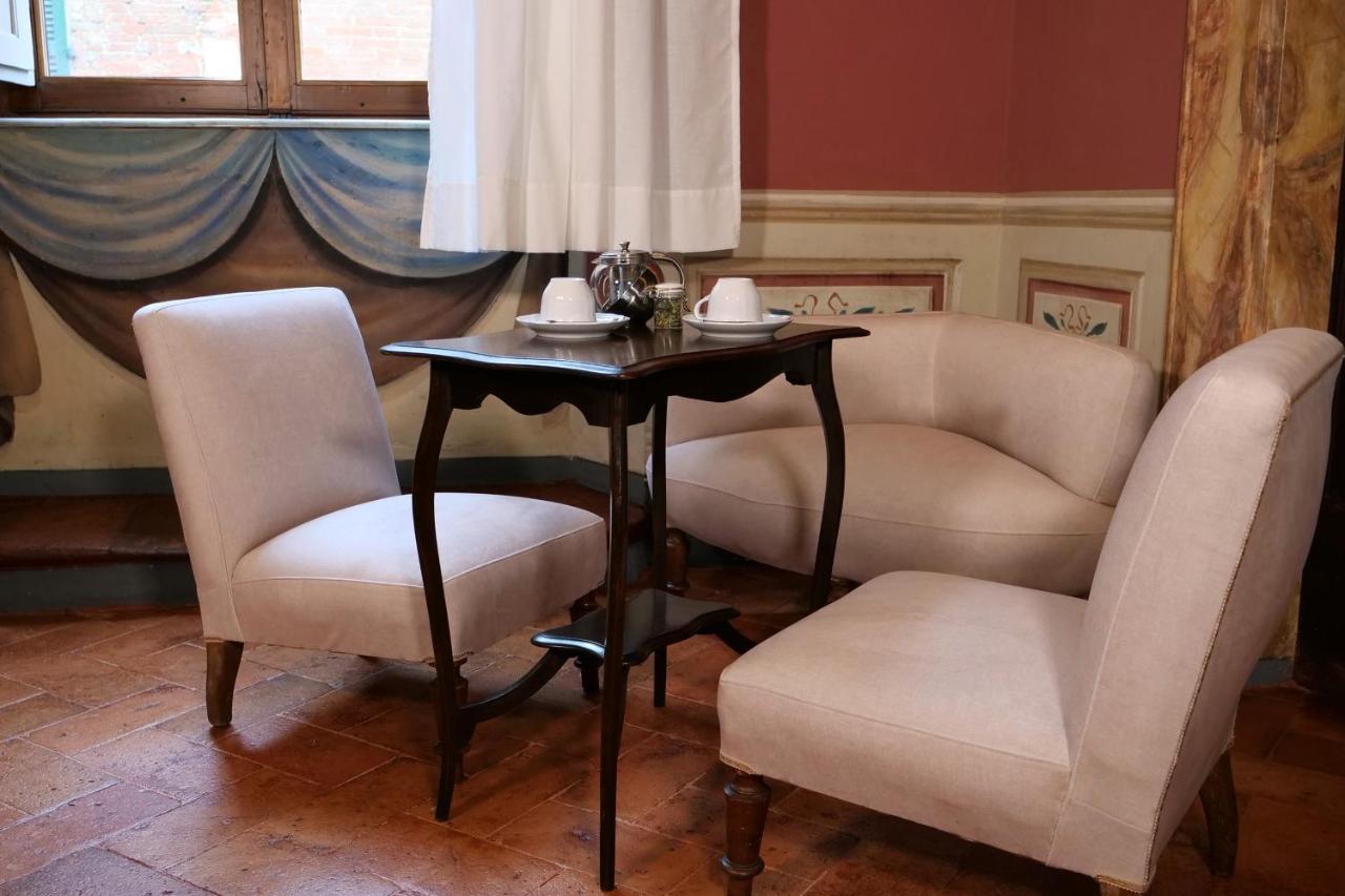 Delcorto Suites Montepulciano Stazione Екстериор снимка
